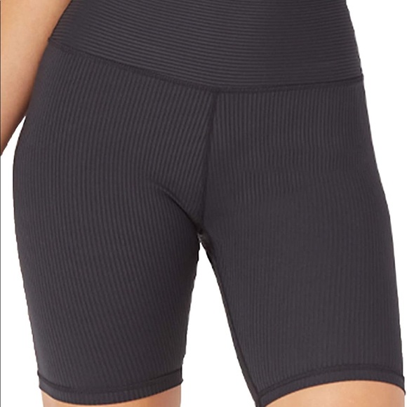 Cyclebar Ribbed Bike Shorts - Picture 2 of 6